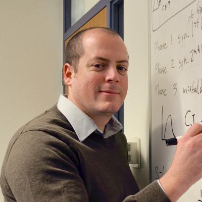 Headshot of Ed O’Brien